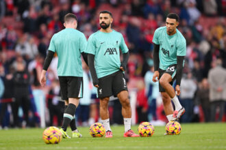 Trent Alexander-Arnold warming up ahead of Liverpool match