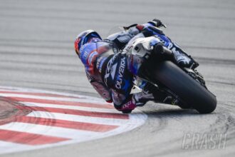 Outgoing Aprilia MotoGP rider identifies the bike’s biggest issue | MotoGP