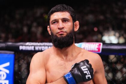 Robert Whittaker would pick Khamzat Chimaev over Alex Pereira, but  ‘slaughter’ scenario could happen