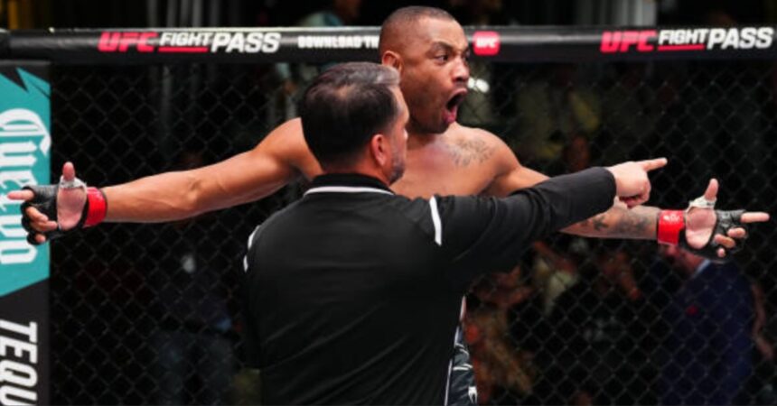 Cesar Almeida Sleeps Abdul Razak Alhassan with Horrifying Knockout Shot in First Round - UFC Vegas 101 Highlights