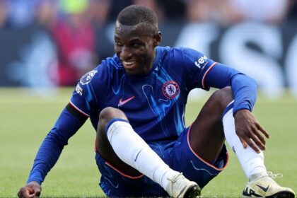 Chelsea hold talks over signing £50m "super talent"