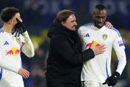 Club looking to sign 6 foot 2 Leeds player who 49ers have only just signed