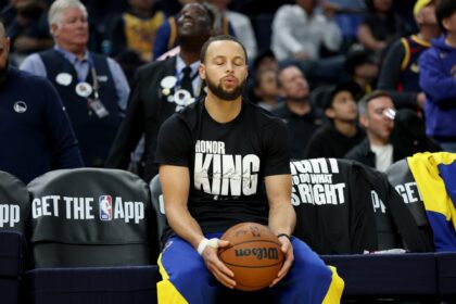 'Definitely'.... Stephen Curry can't ignore how far Golden Warriors have fallen after 40-point humiliation