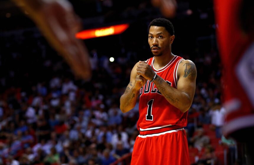 Derrick Rose speaks out on the one tribute he wants to receive from the Chicago Bulls, ‘No statue’