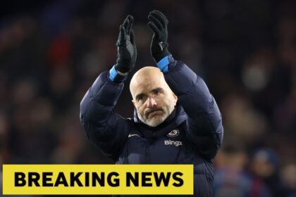 Enzo Maresca applauds the Chelsea fans