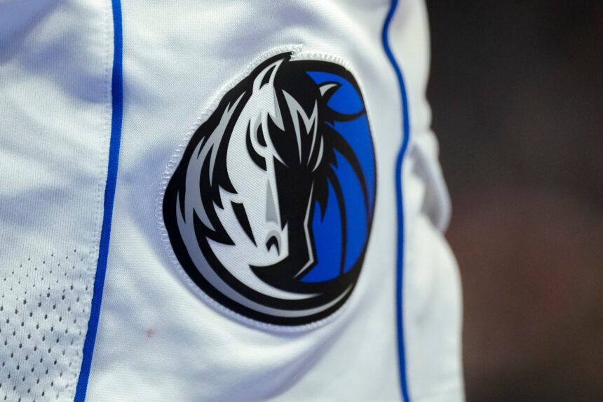 Insider dismisses rumors of Dallas Mavericks’ trade intent for $40.2MM big man