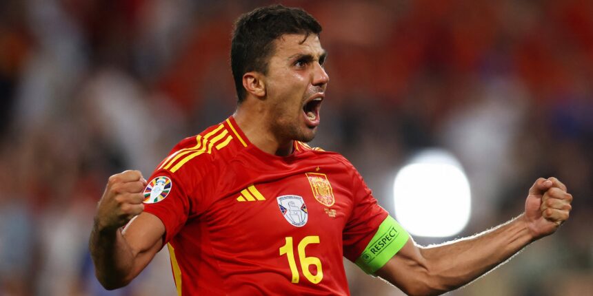 Liverpool make move to sign "phenomenal" UCL star for Slot
