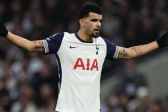 Spurs in contact to sign "superstar" rival for Dominic Solanke