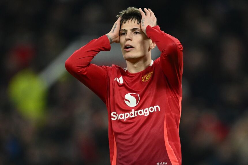 Alejandro Garnacho of Manchester United reacts after he misses a chance