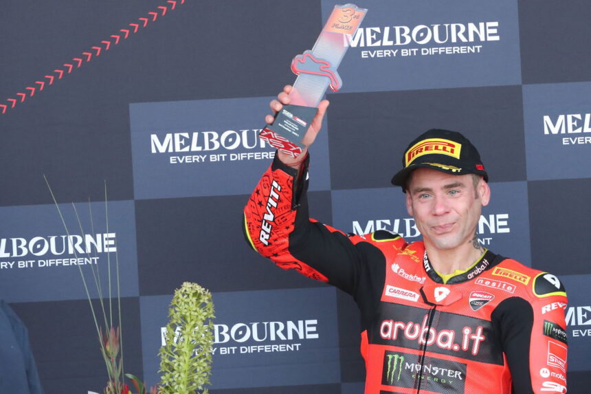 Alvaro Bautista explains first stint time loss in Australian WorldSBK Race 1