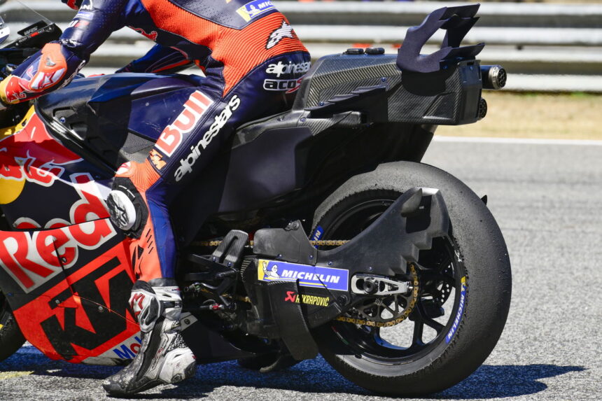 “Concern” for one MotoGP manufacturer whose progress is "more grey to understand"