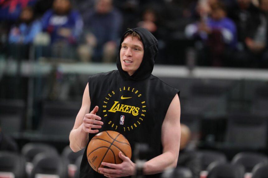 Dalton Knecht responds when told Hornets are 'not giving up' on Mark Williams trade reverse, his choice is clear