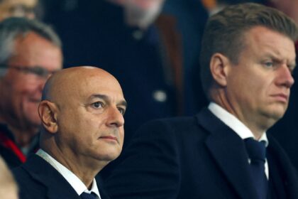 Daniel Levy "offering €100m" to sign "incredible" attacker for Tottenham