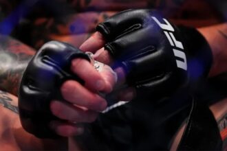 Former UFC Heavyweight Champion Slams the UFC Glove Design: 'Didn't Really Like Them'