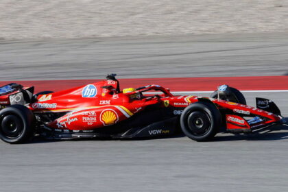 Lewis Hamilton sends positive “right at home” message after latest Ferrari test | F1