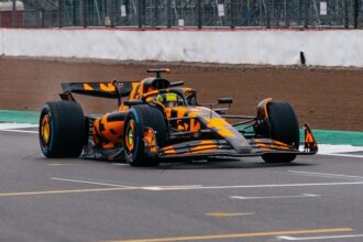 McLaren kicks off F1’s 2025 launch season with MCL39