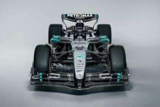 Mercedes targeting a return to the championship fight with new W16