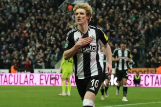 Newcastle want "incredible" 25 y/o who can be their right-sided Gordon