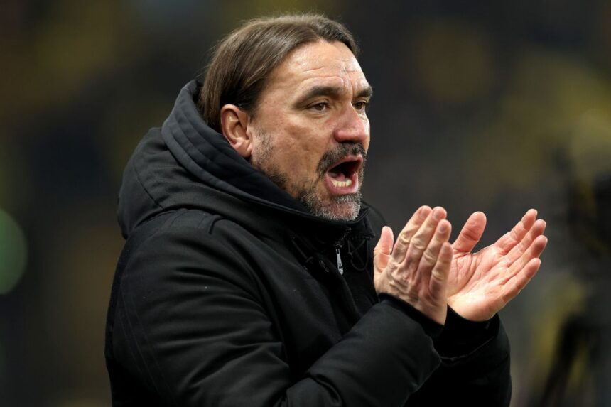 Daniel Farke claps fans (Photo by Richard Heathcote/Getty Images)