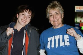 Watch Sydney Sweeney spar with boxing legend Christy Martin during filming of biopic