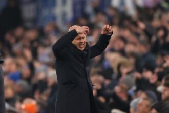 Arne Slot, Manger of Liverpool, reacts during the Premier League match against Everton at Goodison Park
