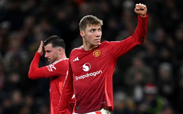 Rasmus Hojlund of Manchester United celebrates