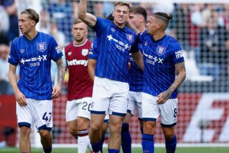 49ers and Leeds plotting move to sign "fantastic" £8m-a-year player on loan