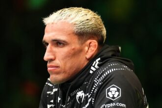 Charles Oliveira doesn’t see Ilia Topuria ‘as a big fight,’ Topuria responds