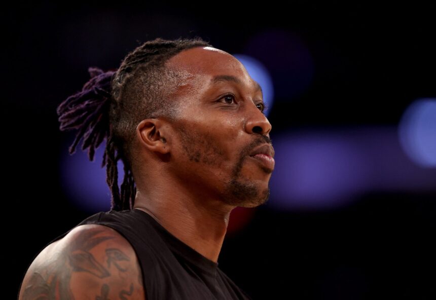Dwight Howard takes dig at Dallas Mavericks, offers sarcastic solution to injury-riddled season
