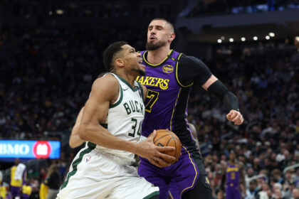Fans react as Reggie Miller rips Alex Len on national TV after horrible night in Lakers' loss vs Bucks, 'should have picked up Dwight'