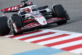 Komatsu confident Haas will resolve bodywork issues by Melbourne