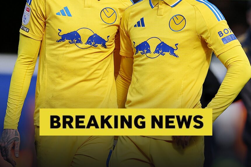 Leeds United players and breaking news banner
