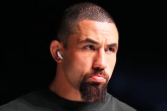 Robert Whittaker Issues Warning to Magomed Ankalaev Before UFC 313 Clash with Alex Pereira