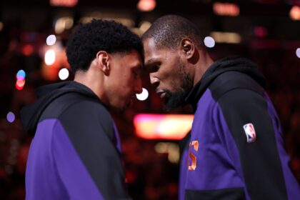 Ryan Dunn reveals what it is really like playing alongside Kevin Durant on the Phoenix Suns