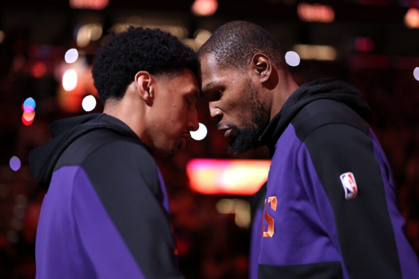 Ryan Dunn reveals what it is really like playing alongside Kevin Durant on the Phoenix Suns