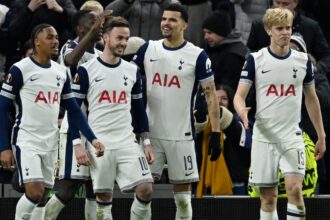 Tottenham now racing Arsenal for striker Aaron Lennon called "frightening"