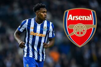 Samu Aghehowa of FC Porto looks on - with the Arsenal badge attached