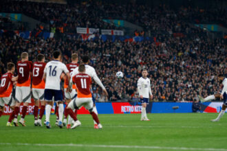 Reece James scores freekick for England