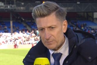 Crystal Palace chairman Steve Parish reacts to horror tackle by Millwall goalkeeper Liam Roberts on Jean-Philippe Mateta (Video)
