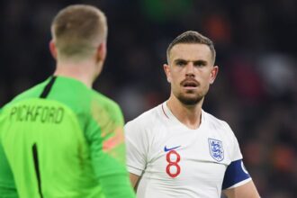 Everton goalkeeper Jordan Pickford thrilled about ex-Liverpool captain Jordan Henderson being back in England squad (Video)