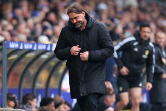 49ers now make contact with ex-Rangers boss to replace Farke at Leeds