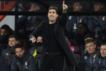 £4m-per-year boss "emerging" as favourite for Spurs job after Iraola blow