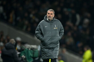 “Sleepwalking his way towards the sack” – Collymore urges Tottenham to part ways with Ange Postecoglou