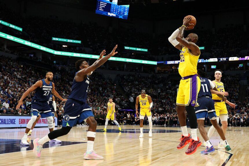 Anthony Edwards heaps praise on LeBron James' effort in Game 3, 'everything in his power...'