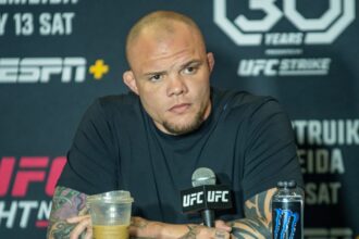 Anthony Smith addresses his relationship with Michael Bisping, explains why he doesn’t campaign for UFC commentary job  