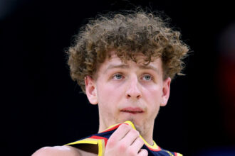 Brandin Podziemski has just managed what only two legendary Golden State Warriors stars have done before