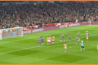 Declan Rice prepares to take his free-kick for Arsenal against Real Madrid