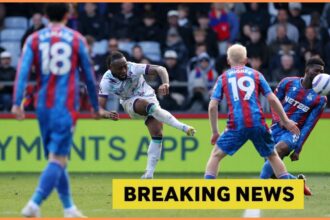 Antoine Semenyo in action for Bournemouth vs Crystal Palace