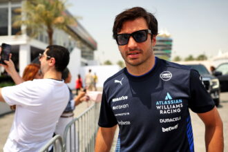 Carlos Sainz learns his fate from FIA after swearing in a press conference