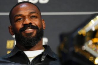 Former UFC Champion Explains Why Jon Jones Should Avoid the Tom Aspinall Fight